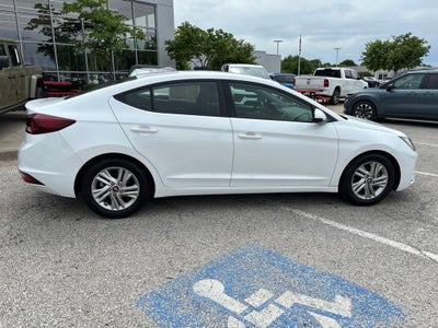 2020 Hyundai ELANTRA SEL