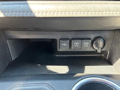 2020 Toyota Highlander LE