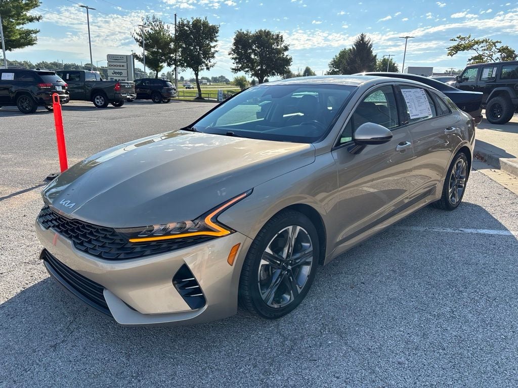 2022 Kia K5 EX