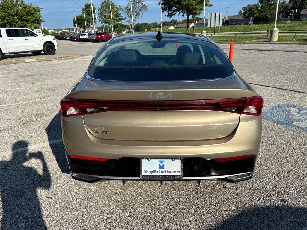 2022 Kia K5 EX