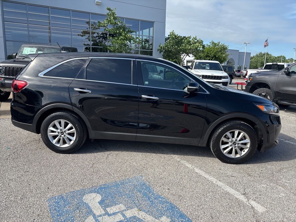 2020 Kia Sorento LX
