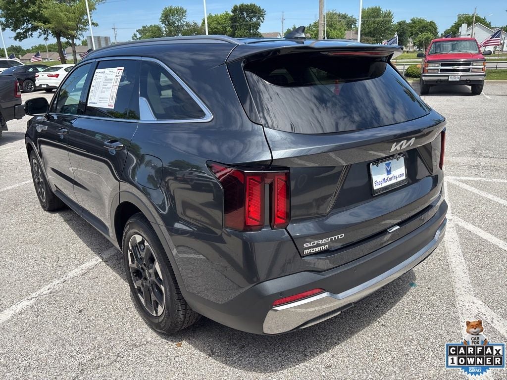 2024 Kia Sorento S