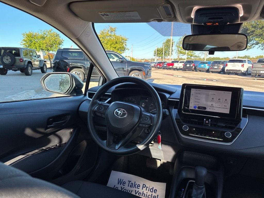 2025 Toyota Corolla LE
