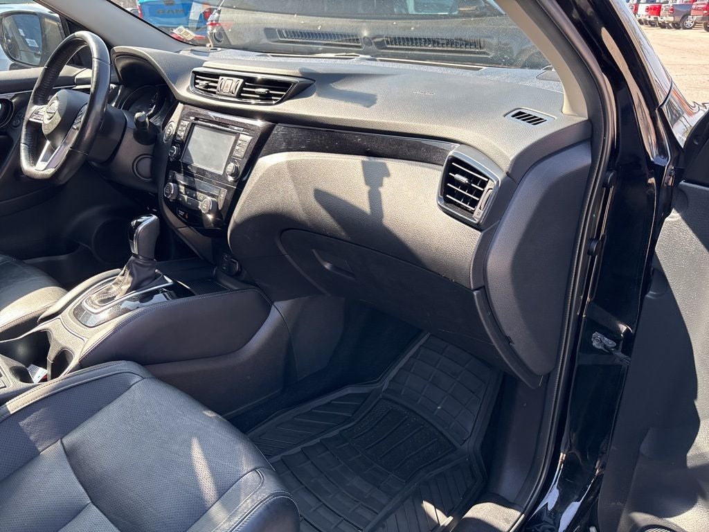 2018 Nissan Rogue Sport SL