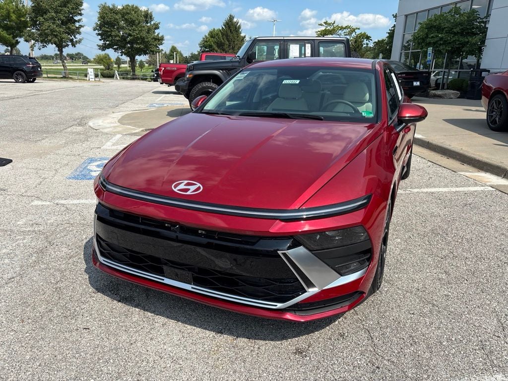 2025 Hyundai SONATA SEL
