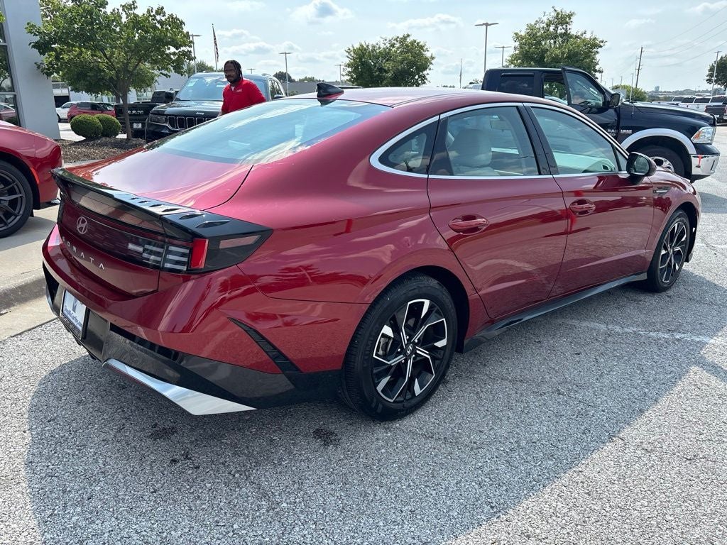 2025 Hyundai SONATA SEL