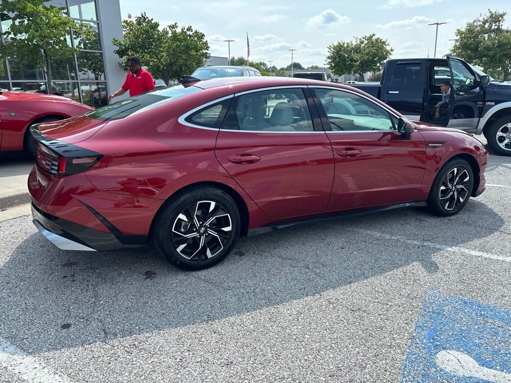 2025 Hyundai SONATA SEL