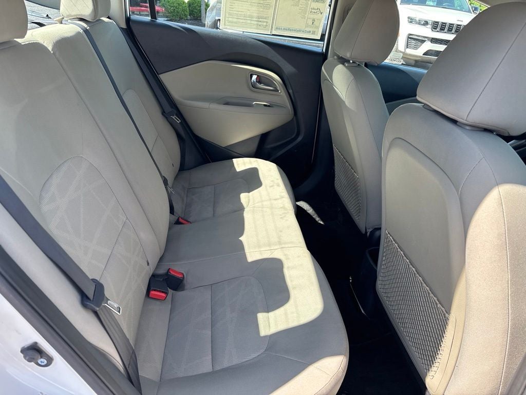 2016 Kia Rio LX