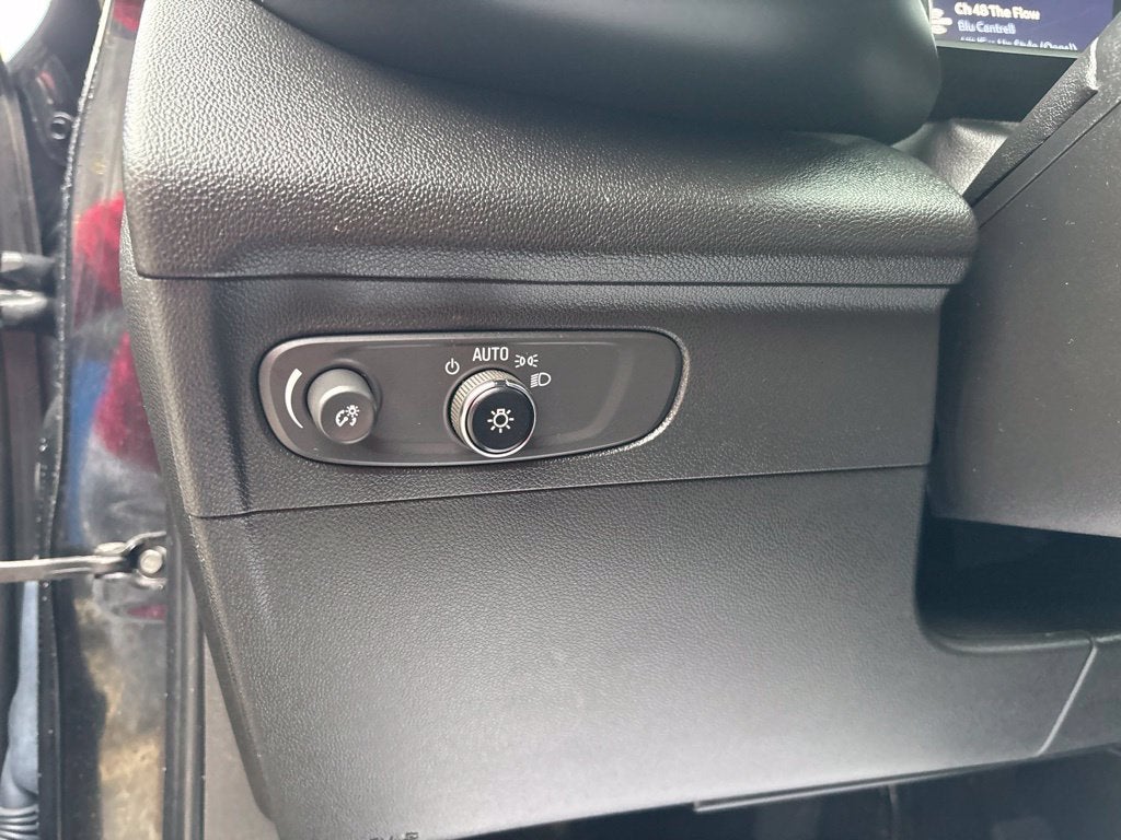 2023 Buick Envision Essence FWD