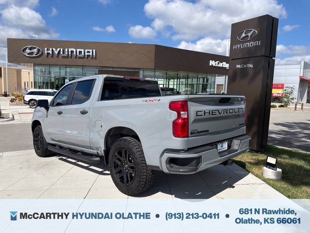 2024 Chevrolet Silverado 1500 Custom