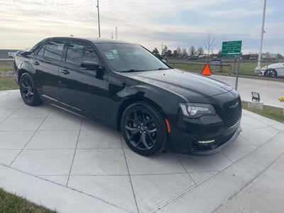 2022 Chrysler 300 Touring
