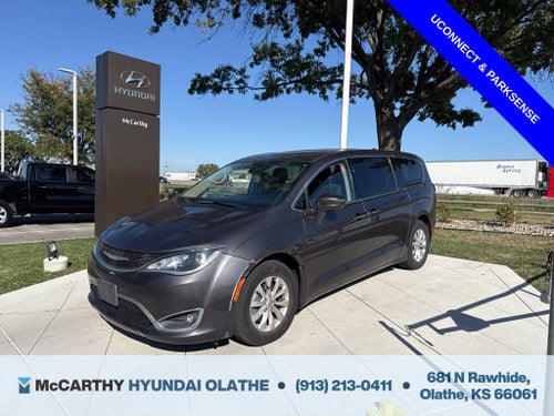 2018 Chrysler Pacifica Touring Plus