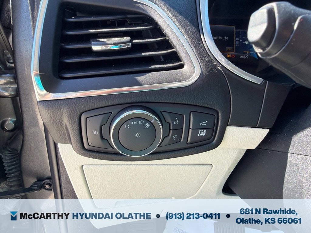 2020 Ford Edge Titanium