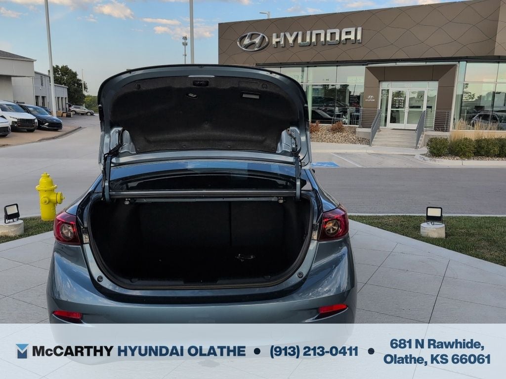 2015 Mazda Mazda3 i Touring
