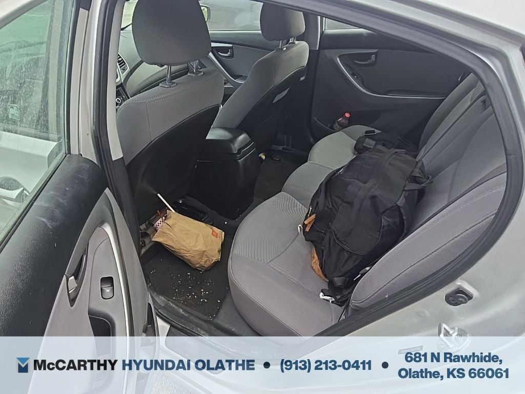 2015 Hyundai ELANTRA SE