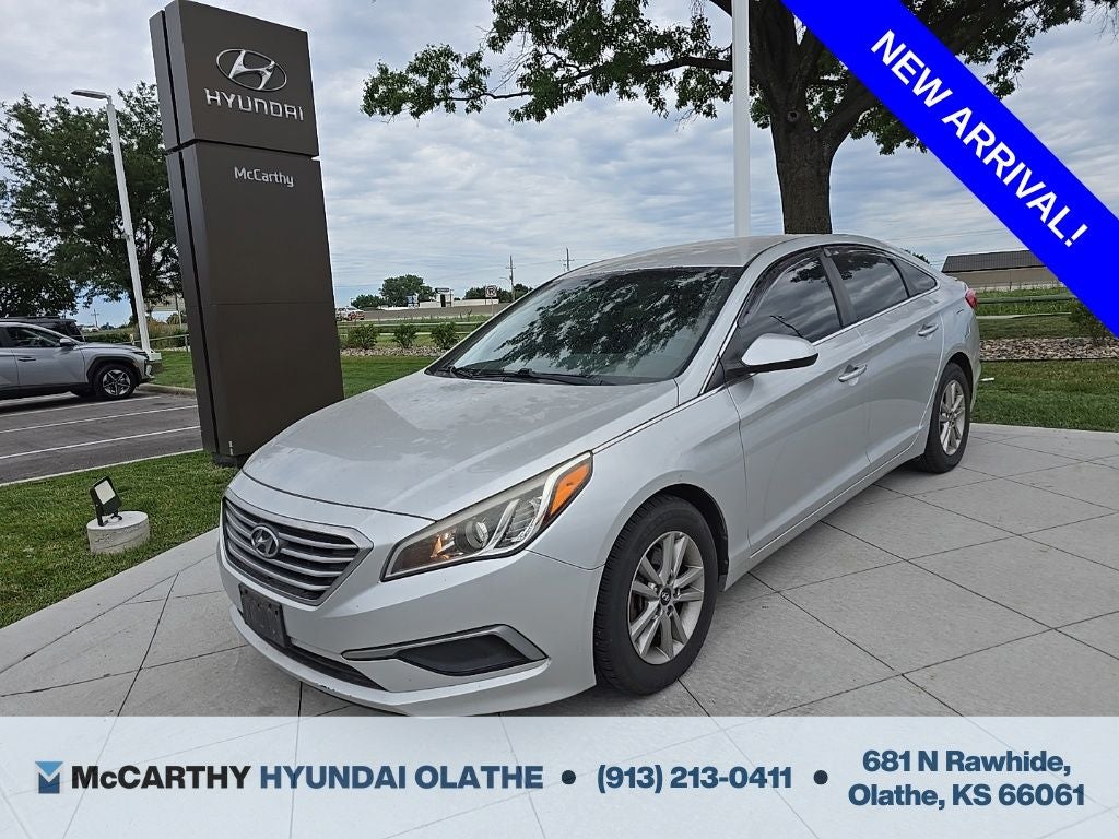 2016 Hyundai SONATA SE