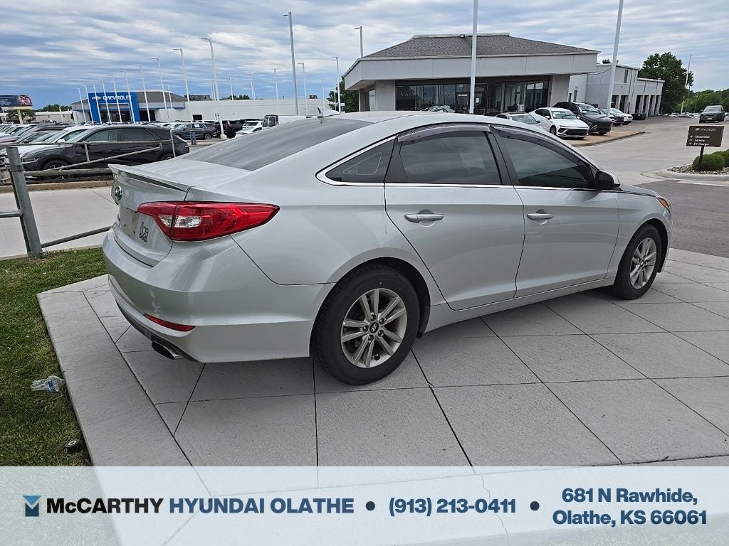 2016 Hyundai SONATA SE