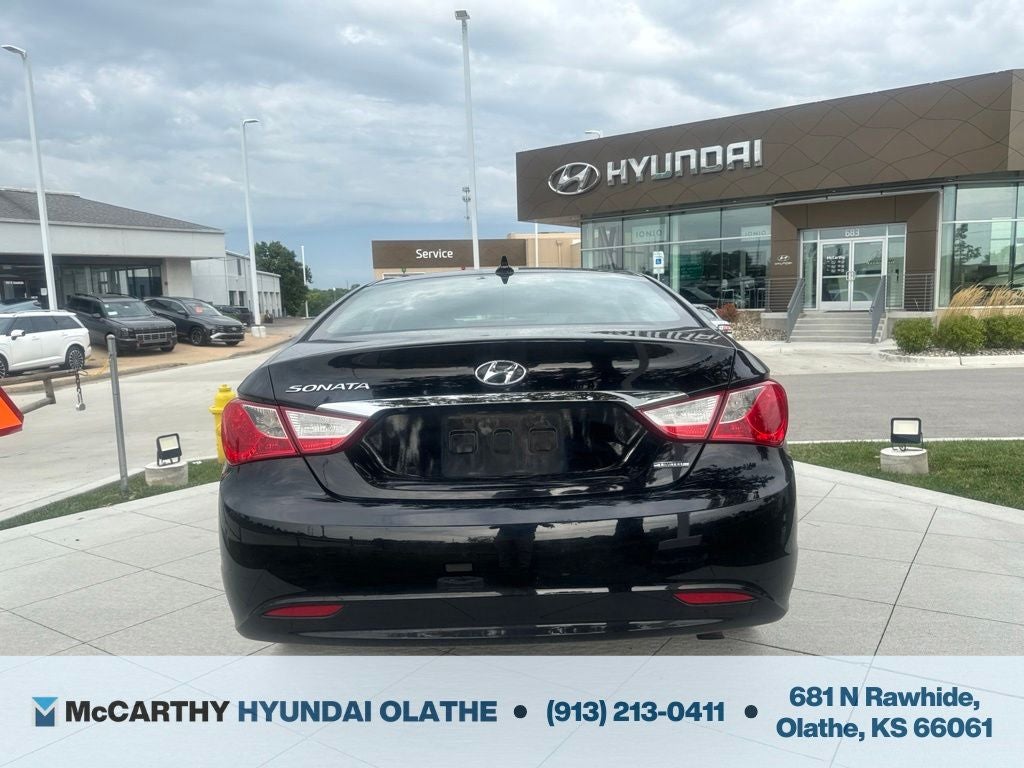 2011 Hyundai SONATA Limited