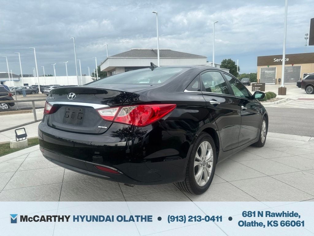 2011 Hyundai SONATA Limited