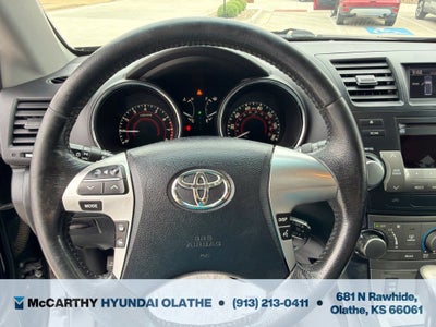 2012 Toyota Highlander SE