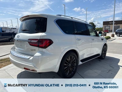 2022 INFINITI QX80 Premium Select