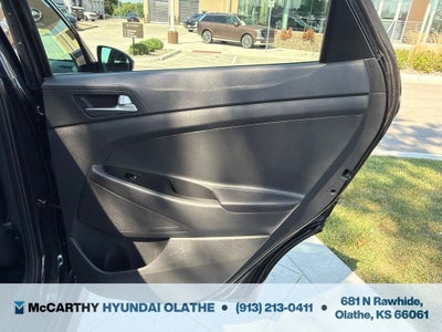 2017 Hyundai TUCSON SE