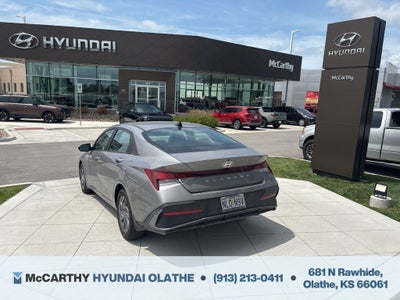2024 Hyundai ELANTRA SEL