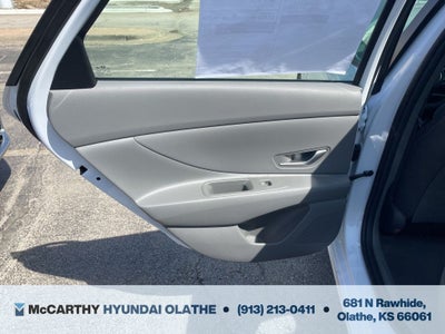 2025 Hyundai ELANTRA SEL Sport