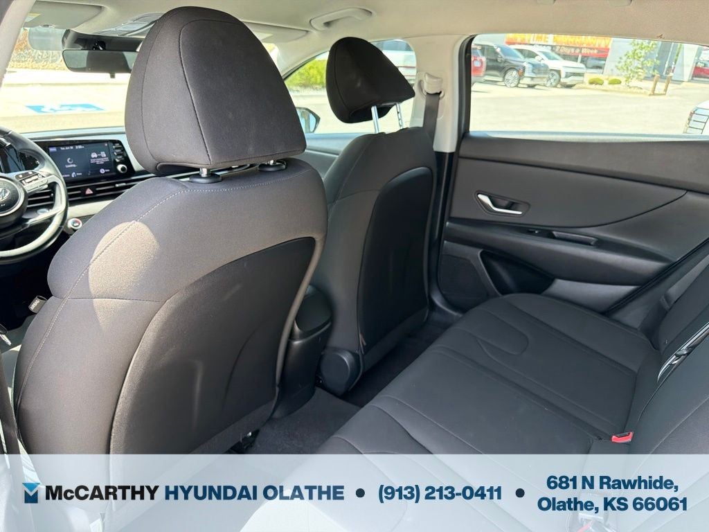2022 Hyundai ELANTRA SEL