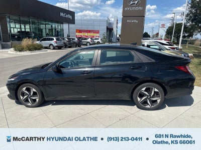 2023 Hyundai ELANTRA SEL