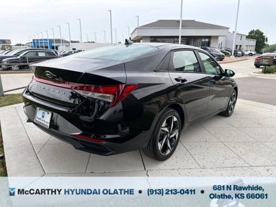 2023 Hyundai ELANTRA SEL