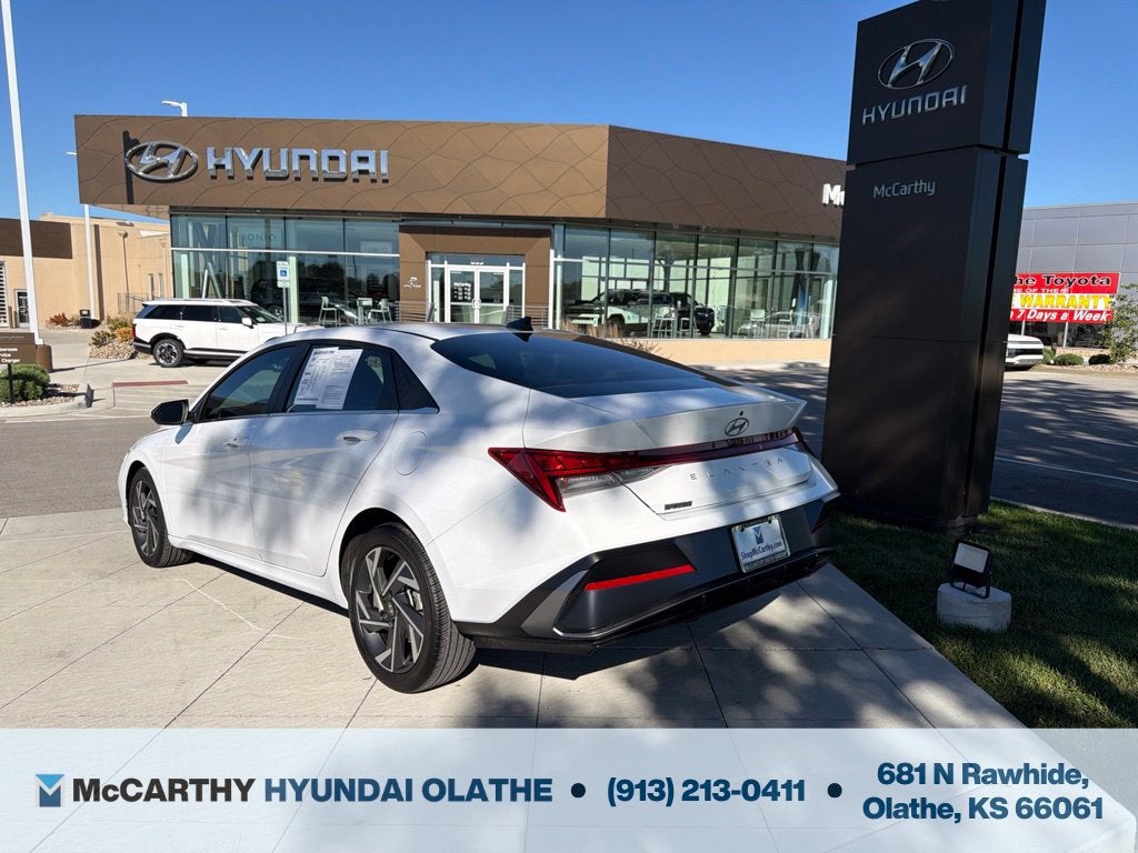 2024 Hyundai ELANTRA SEL