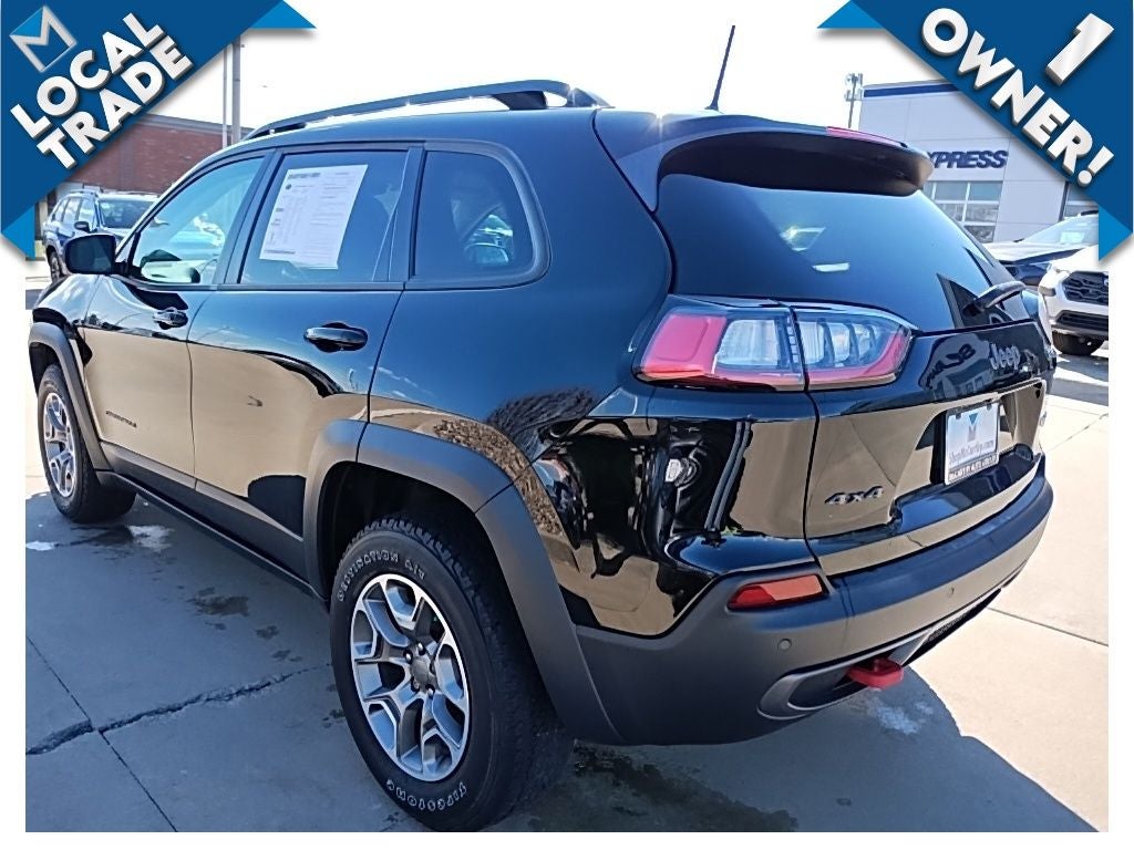 2022 Jeep Cherokee Trailhawk