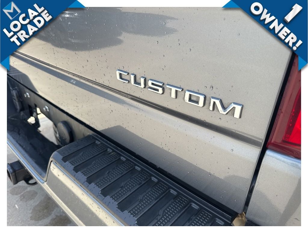 2020 Chevrolet Silverado 1500 Custom