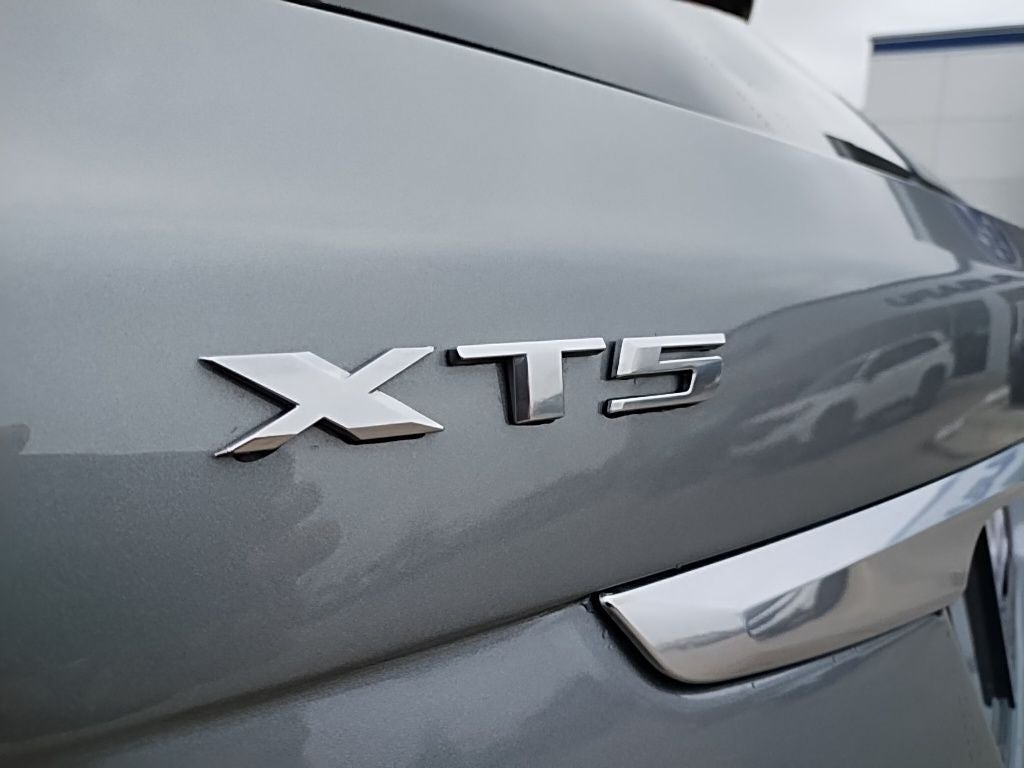 2023 Cadillac XT5 Premium Luxury AWD