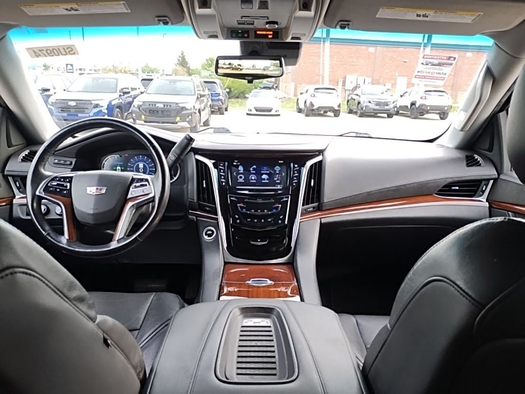 2018 Cadillac Escalade ESV Premium