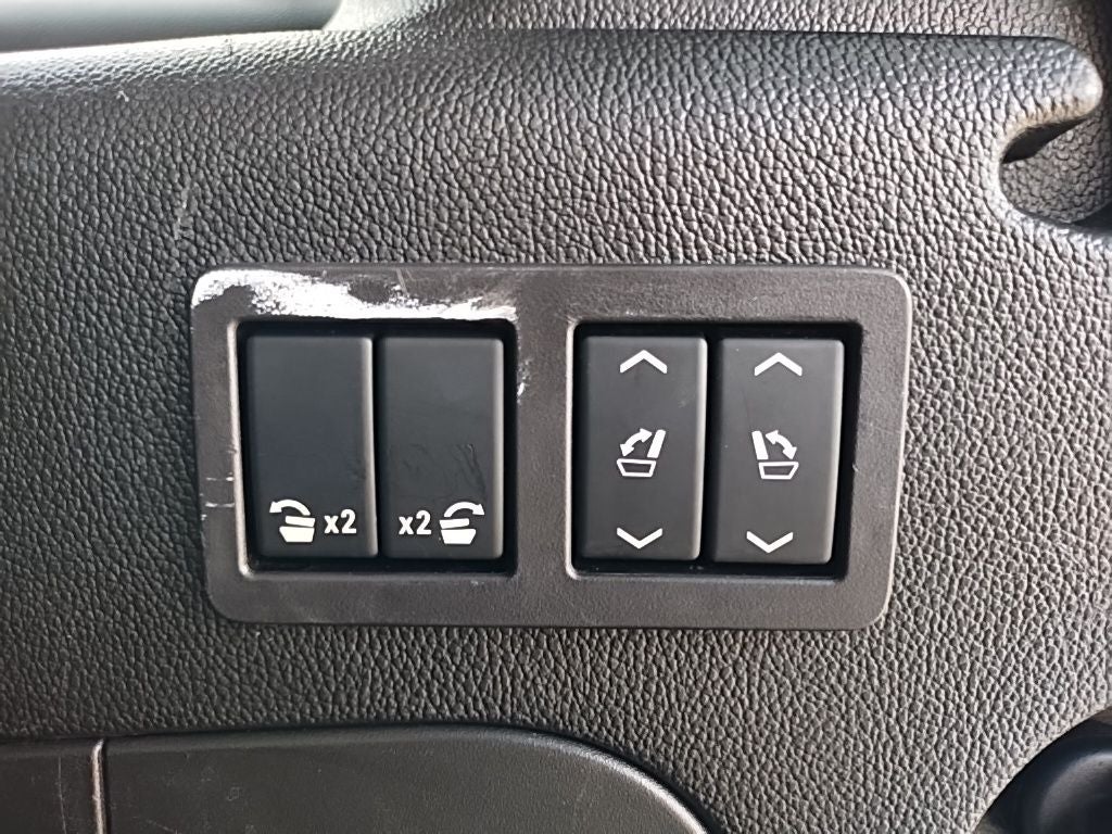 2018 Cadillac Escalade ESV Premium