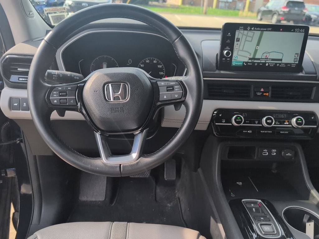 2023 Honda Pilot Touring