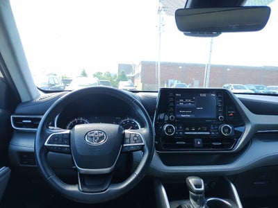2022 Toyota Highlander XLE