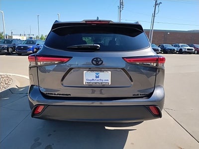 2022 Toyota Highlander XLE