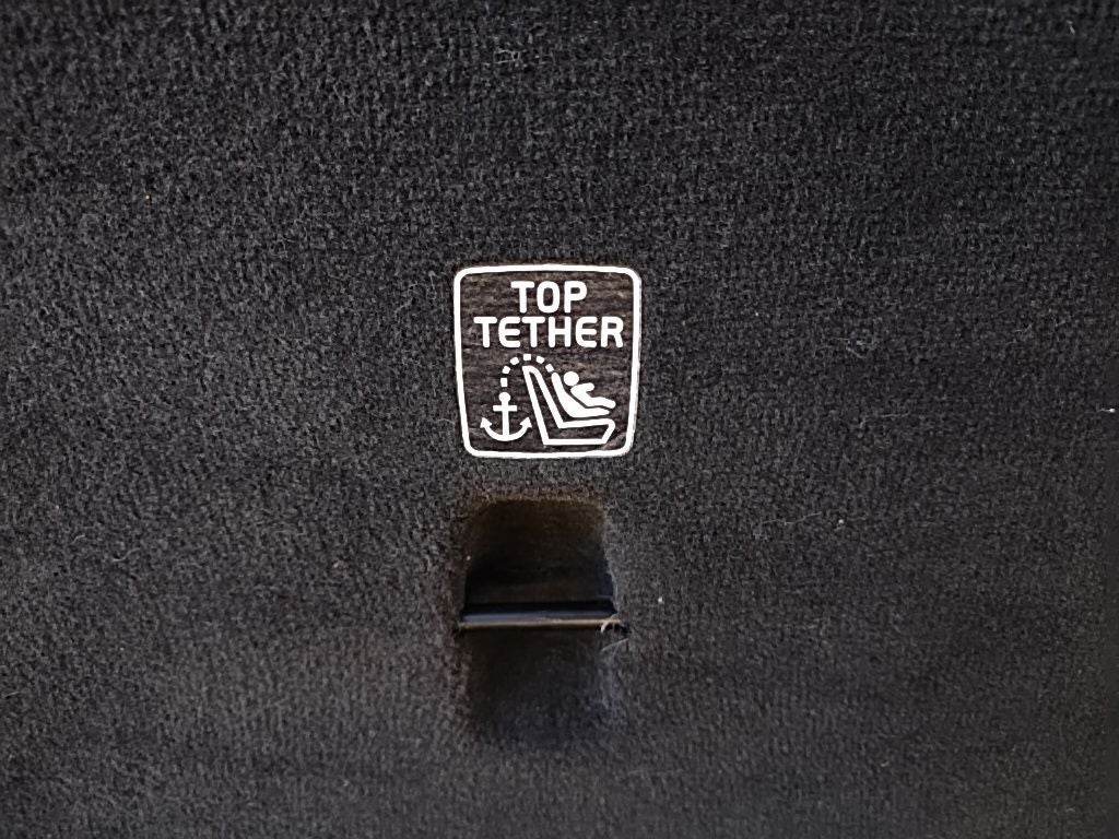 2022 Volvo XC90 T6 Momentum