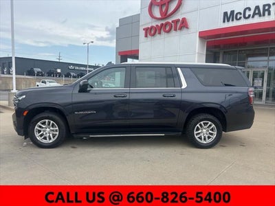 2023 Chevrolet Suburban LT