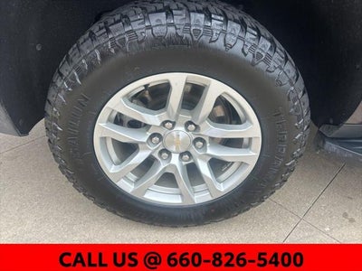 2023 Chevrolet Suburban LT