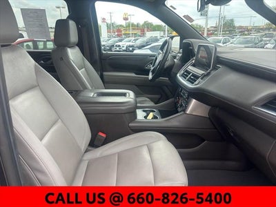 2023 Chevrolet Suburban LT