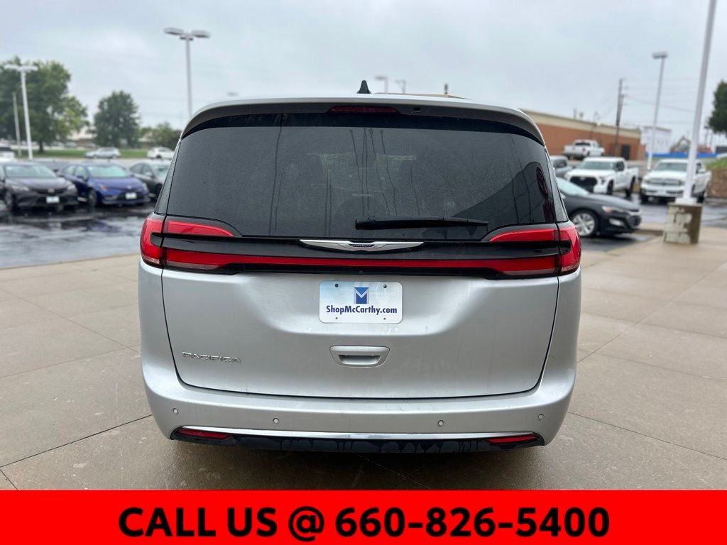 2024 Chrysler Pacifica Touring L