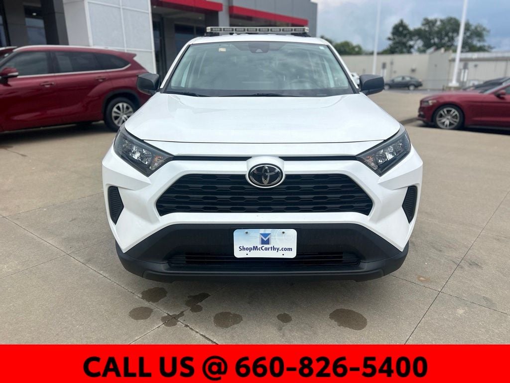 2020 Toyota RAV4 LE