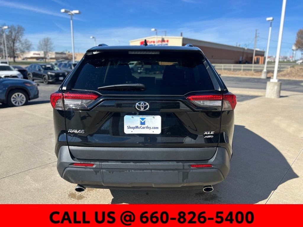 2025 Toyota RAV4 XLE