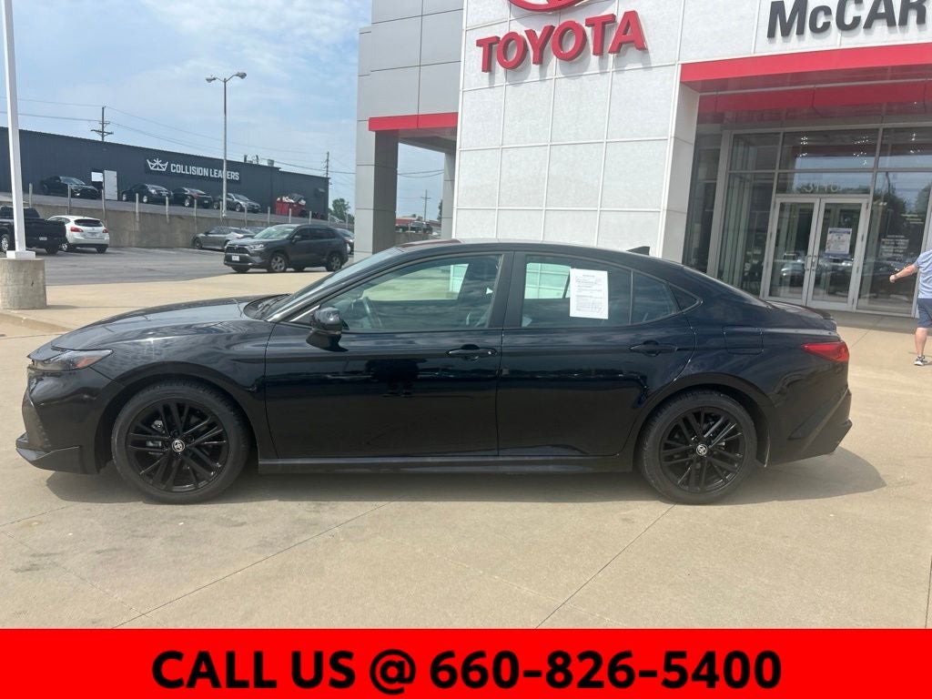 2025 Toyota Camry SE