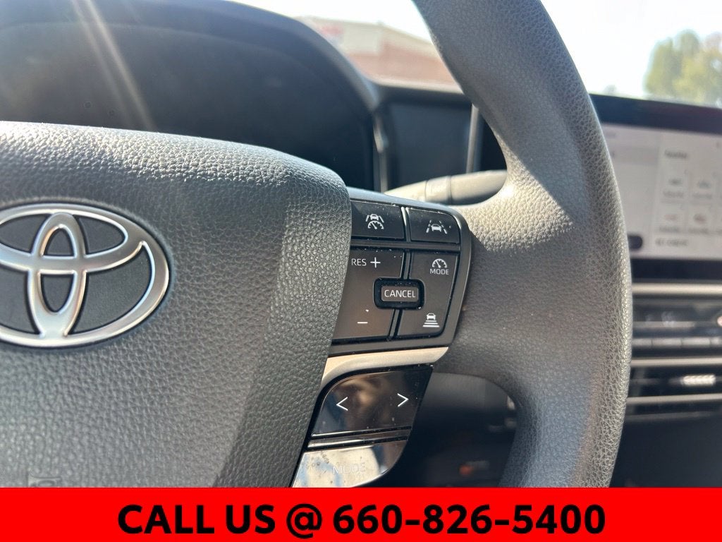 2025 Toyota Camry LE