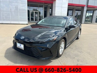 2025 Toyota Camry LE